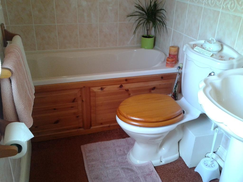 Westleigh House Farm Bed and Breakfast Bideford Habitación foto